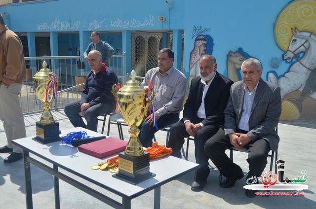 فيديو: الثانوية الشاملة واختتام الدوري الرياضي لكرة القدم المصغرة على اسم الشهيد صهيب فريج 